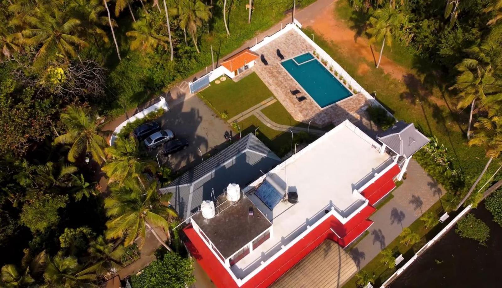 Vembanad Village Backwater Resort Alappuzha Exterior photo